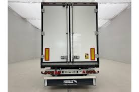 SCHMITZ CARGOBULL THERMO KING